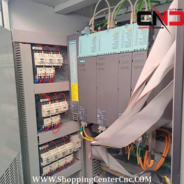 فرز سی ان سی سه محور Unverzagt UVA 725 plus ساخت تایوان